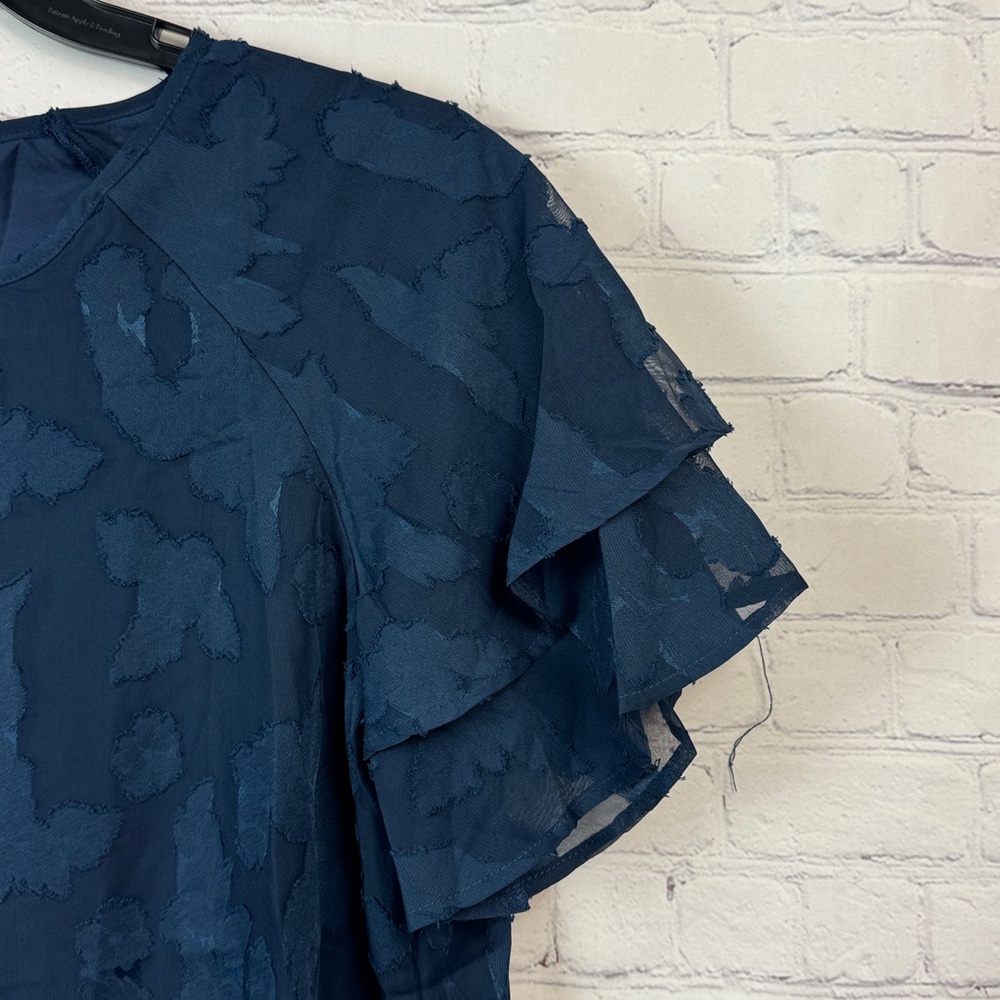 BloomChic Blue Floral Sheer Overlay Double Ruffle Sleeve Top Size Large 12 - Picture 5 of 9